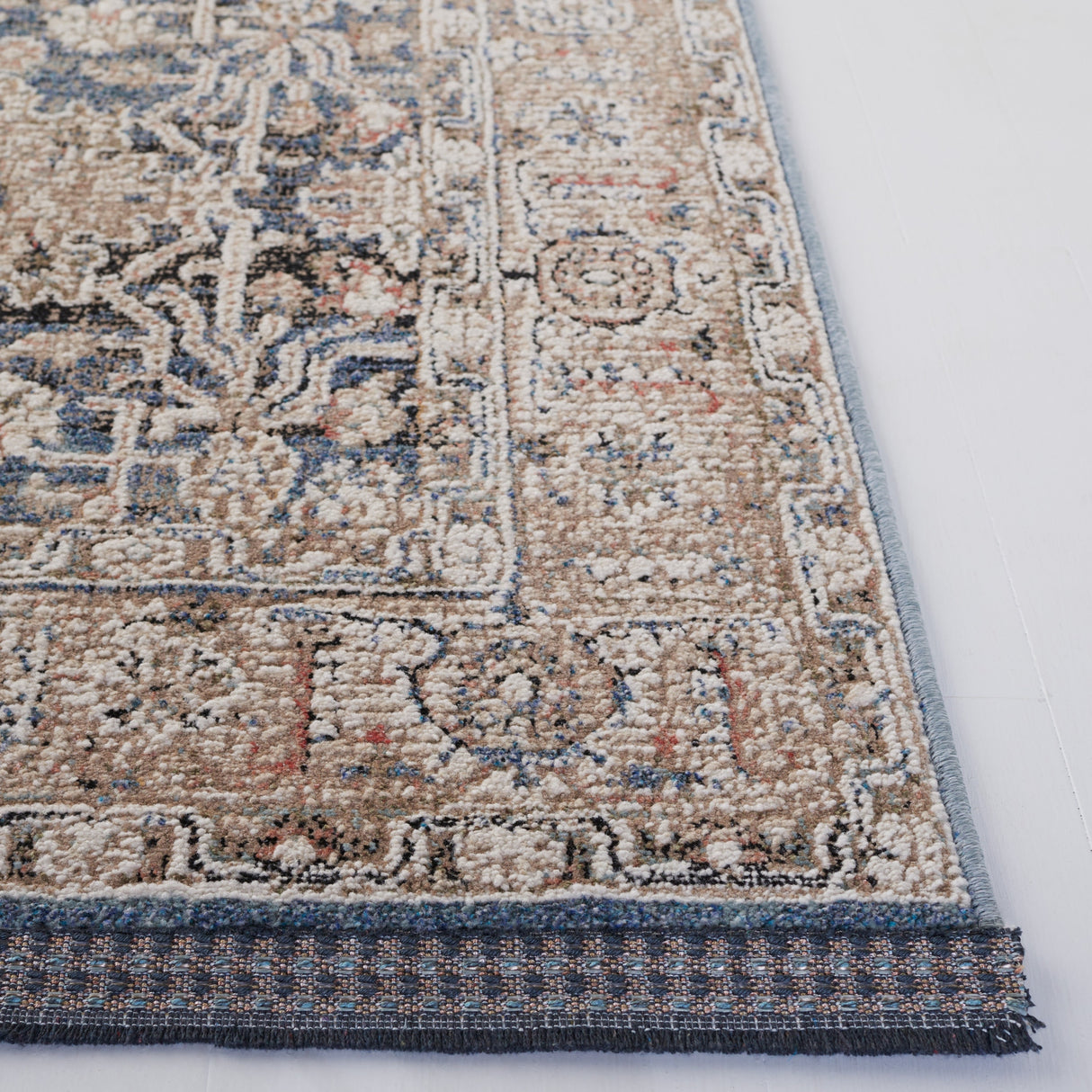Safavieh Vivaldi Viv546M Blue/Ivory Rug.