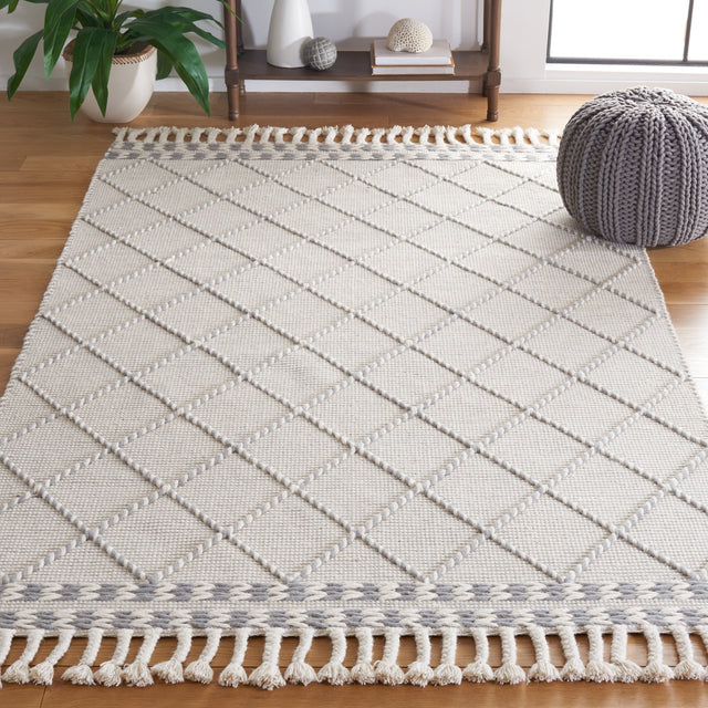 Safavieh Vermont Vrm161F Ivory/Grey Rug.