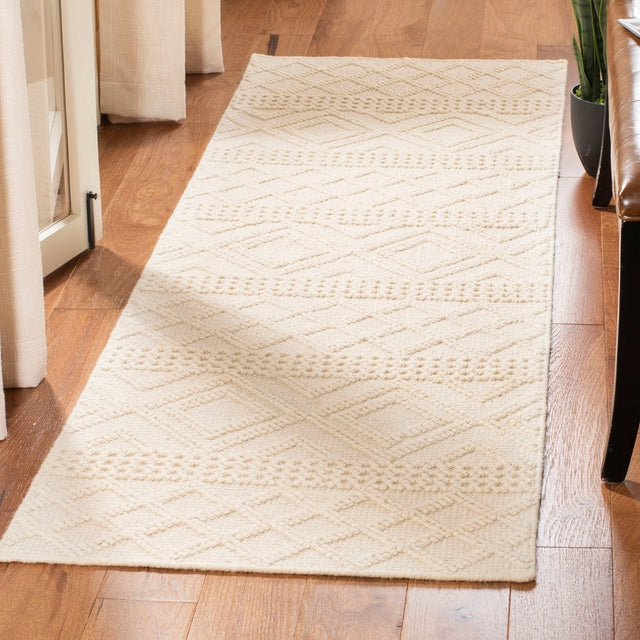 Safavieh Vermont Vrm211A Ivory Rugs