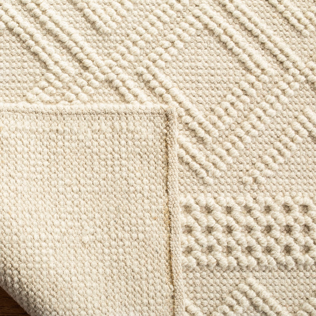 Safavieh Vermont Vrm211A Ivory Rugs
