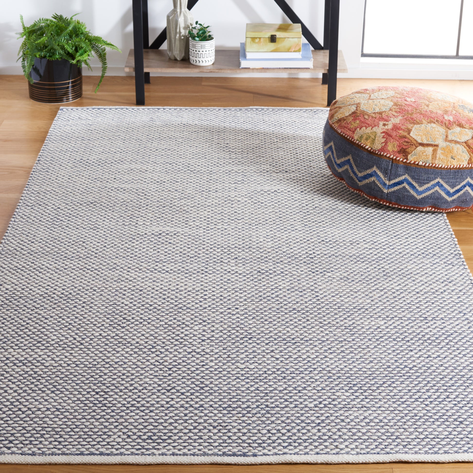 Safavieh Vermont Vrm650N Navy Area Rug