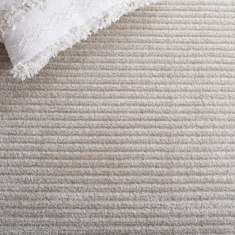 Safavieh Vision Vsn102A Beige Rug.