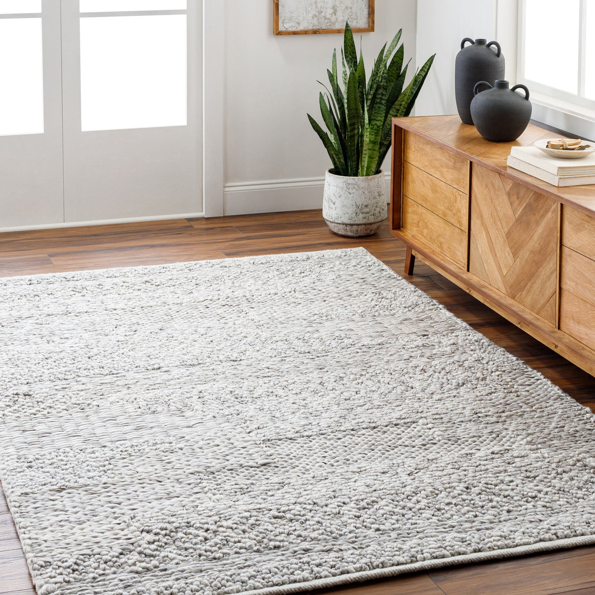 Surya Vesta Vst-2300 Pale Slate, Light Grey, Sterling Grey, Light Silver, Metallic - Silver, Pewter Rug.