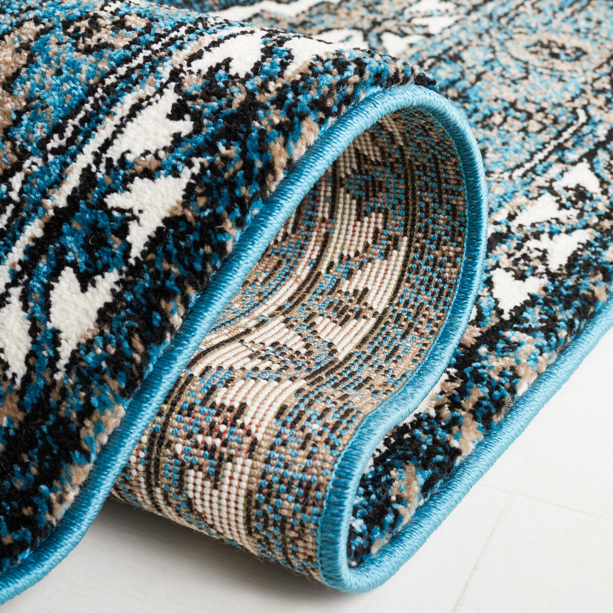 Safavieh Vintage Hamadan Vth210J Blue/Ivory Rug.