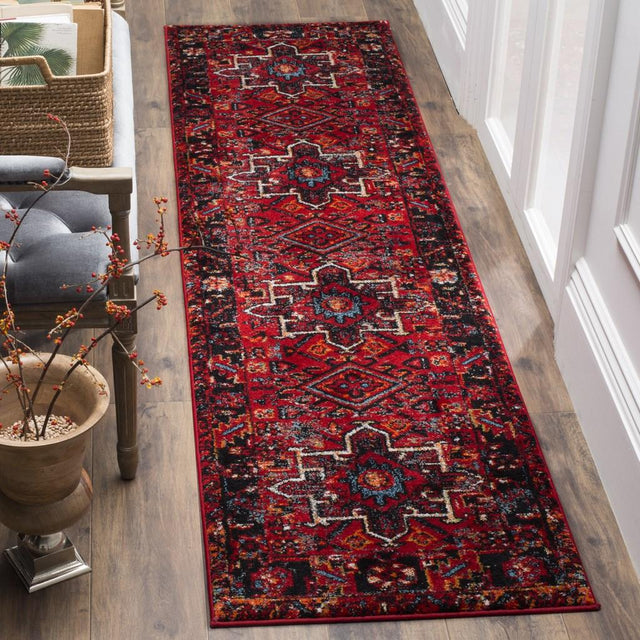 Safavieh Vintage Hamadan Vth211A Red/Multi Rug