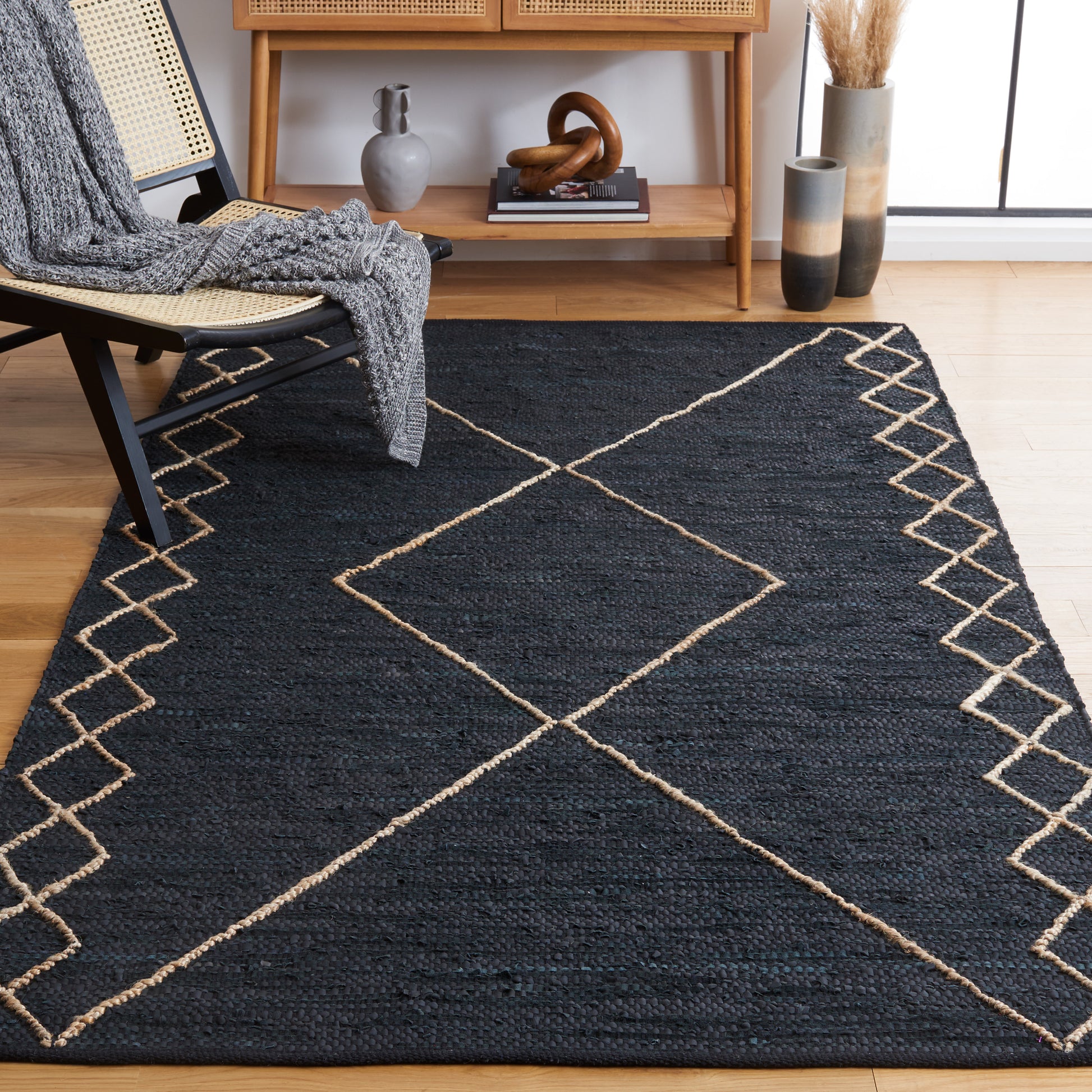 Safavieh Vintage Leather Vtl802Z Black/Natural Area Rug