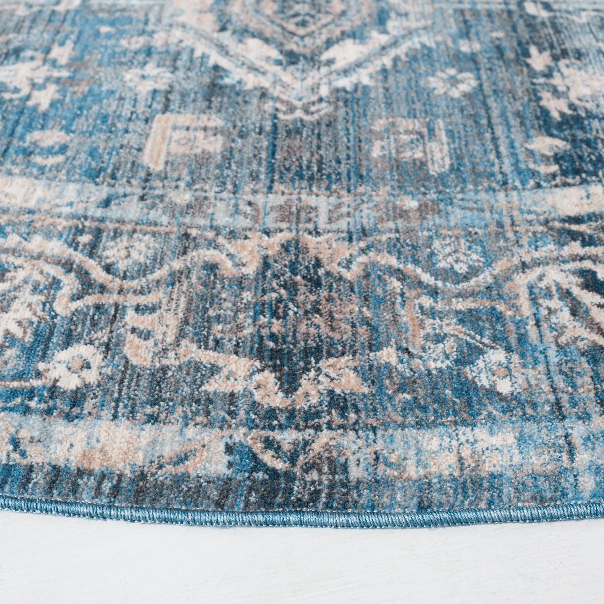 Safavieh Vintage Persian Vtp426N Navy/Ivory Rug.