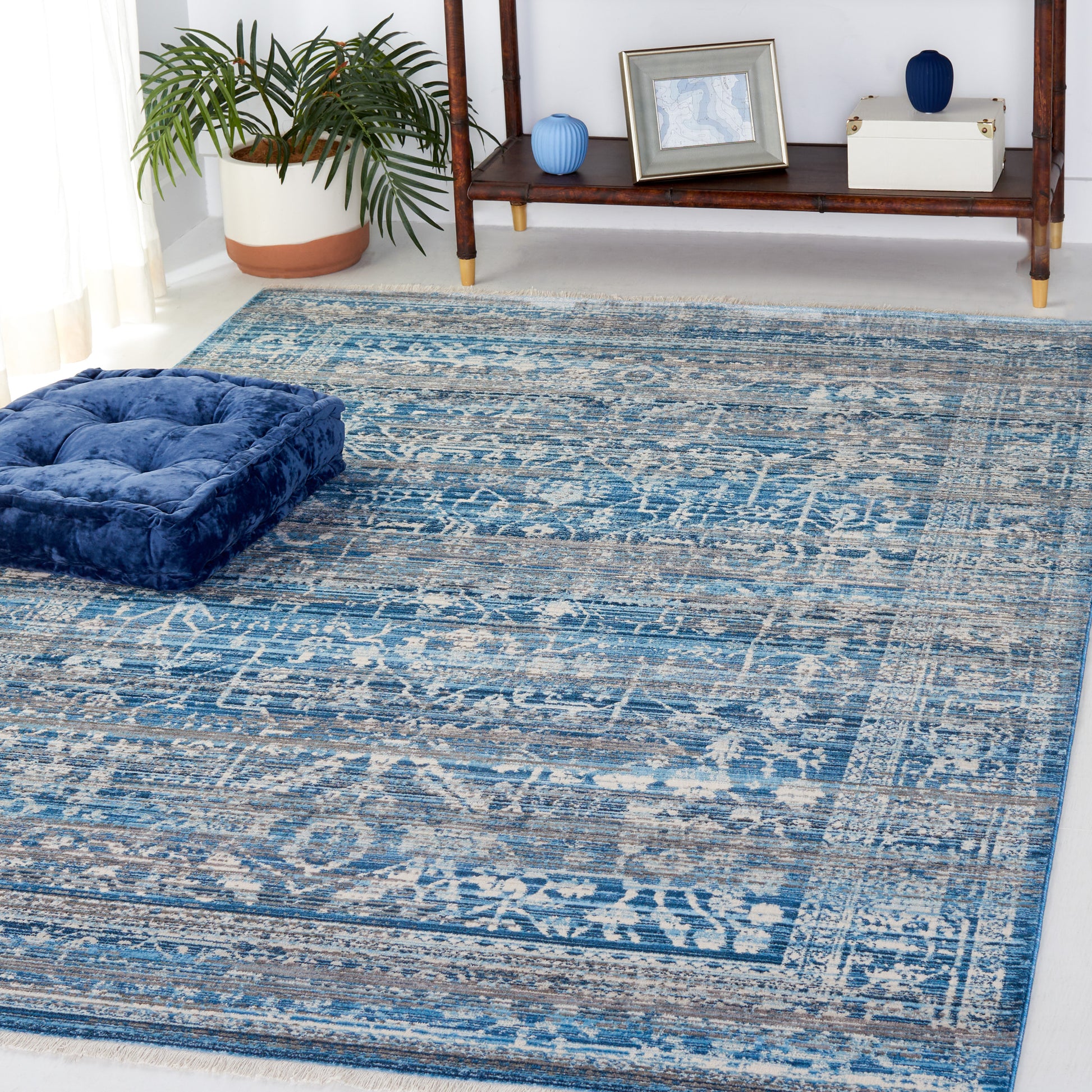 Safavieh Vintage Persian Vtp427N Navy/Ivory Area Rug