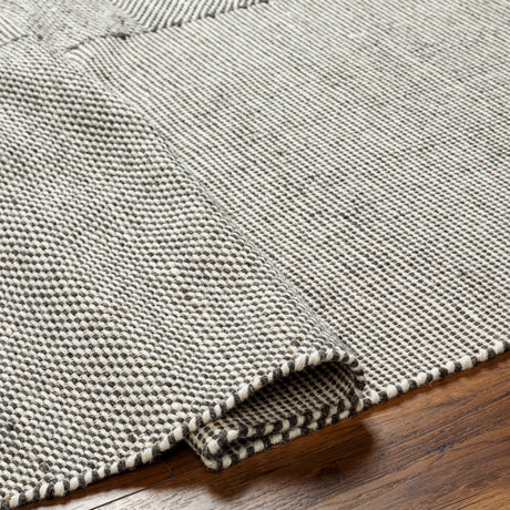 Surya Vivian Vvi-2302 Off-White, Charcoal Rug.