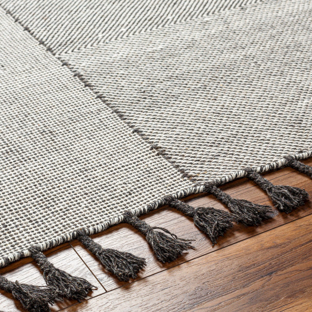 Surya Vivian Vvi-2302 Off-White, Charcoal Rug.