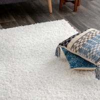 Nuloom Gwenyth Solid Shag Ozus02A White Area Rug