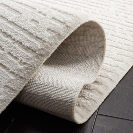 Safavieh Whisper Whs562A Ivory Rug.