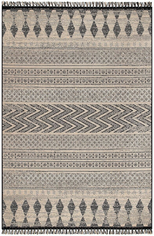 AreaRugs.com Nakra Nuuo68I Gray Moroccan Area Rug