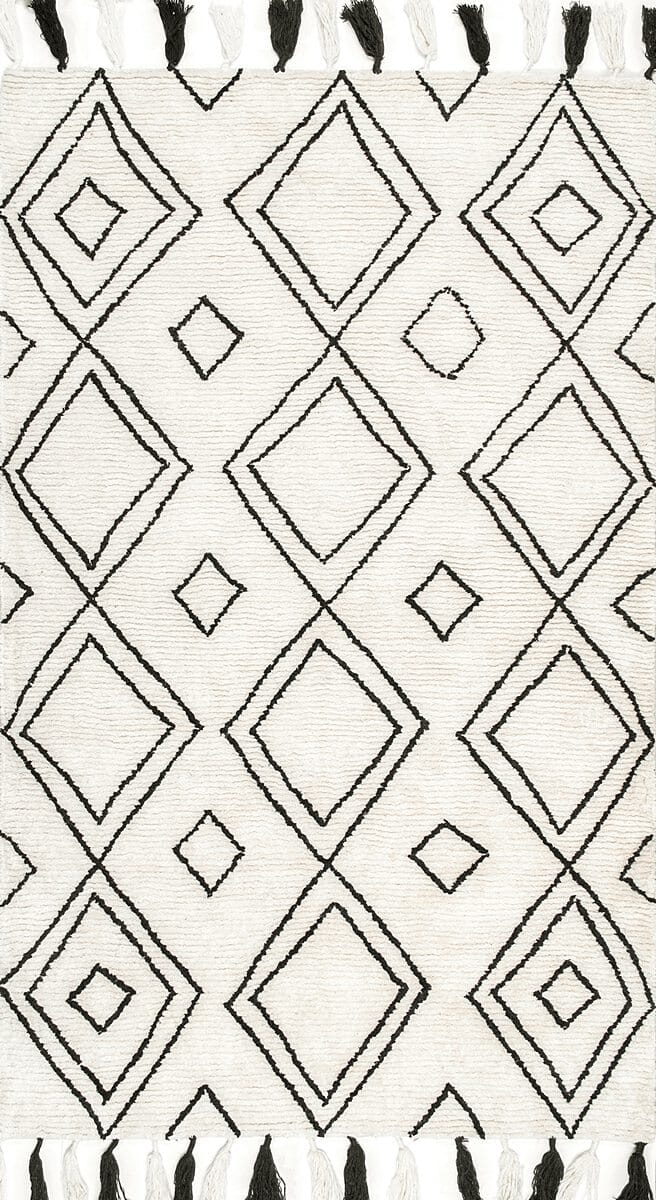 AreaRugs.com Chiyah Lwxq64I Ivory Area Rug