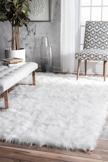 AreaRugs.com Nakra Pevq62I White Shag Area Rug