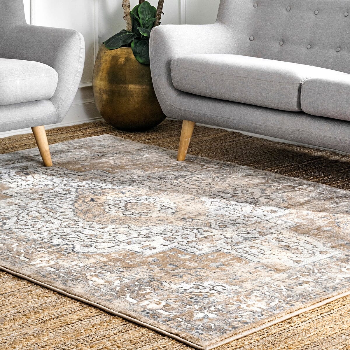 AreaRugs.com Nakra Qanw62I Beige Vintage / Distressed Area Rug