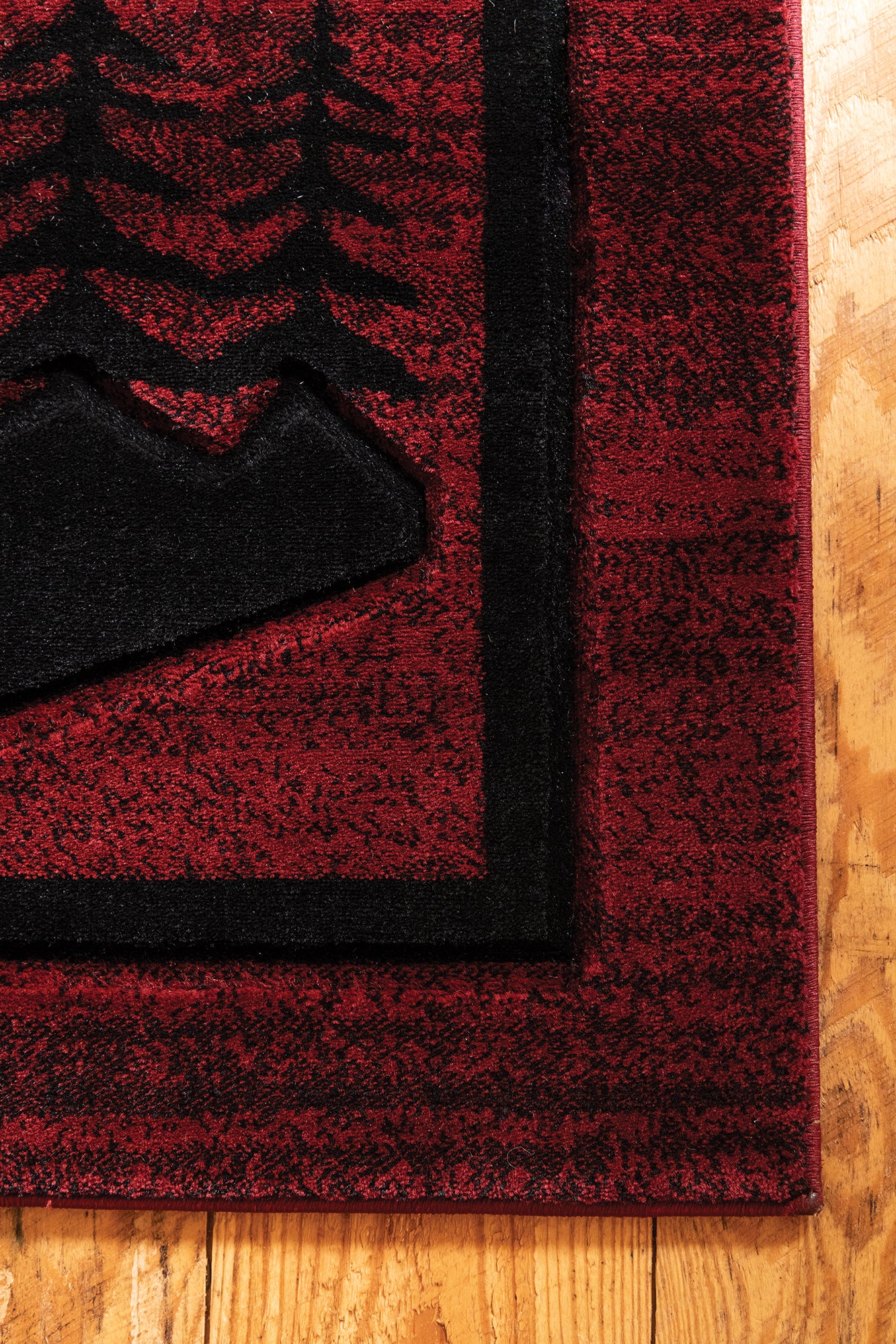 United Weavers Cottage Treetops Burgundy (2055-41234) Rugs.