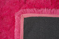 United Weavers Bliss Whitley Pink (2300-00118) Shag Area Rug