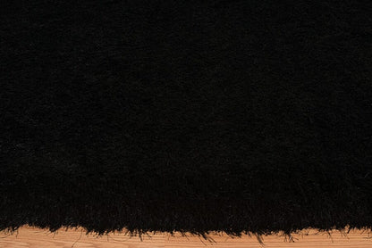 United Weavers Bliss Catalina Black (2300-00121) Shag Area Rug