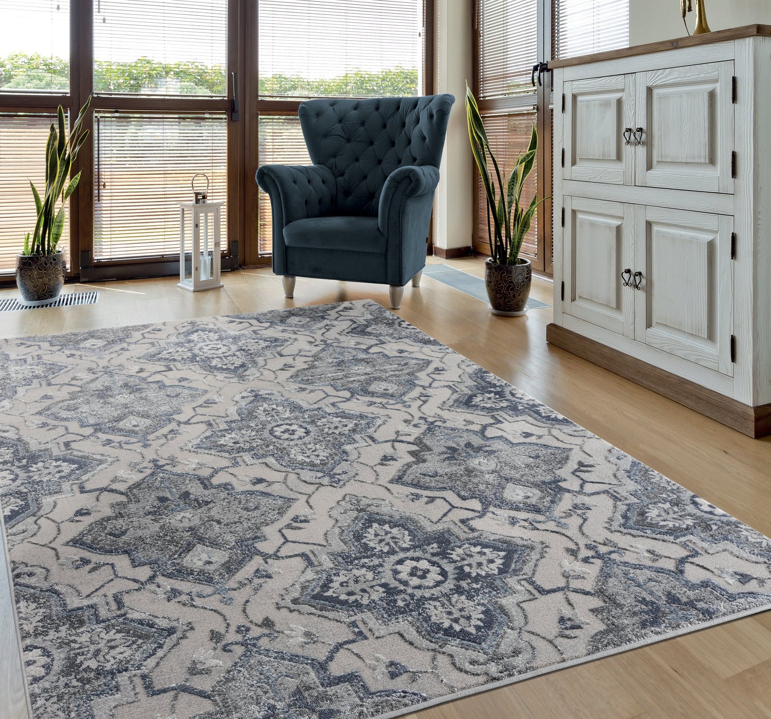 United Weavers Cascades Leavenworth Blue (2601-10560) Rugs.