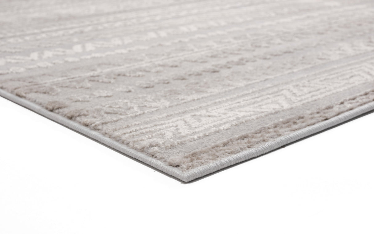 United Weavers Cascades Yamsay Wheat (2601-10791) Rugs.
