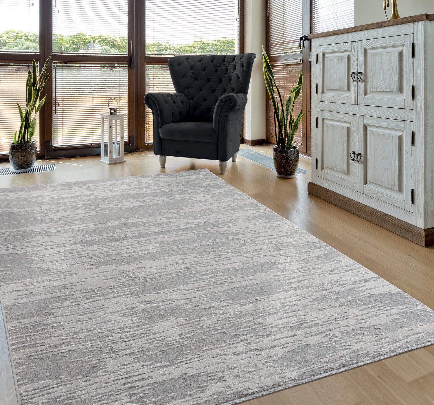 United Weavers Cascades Salish Silver (2601-10971) Rugs.