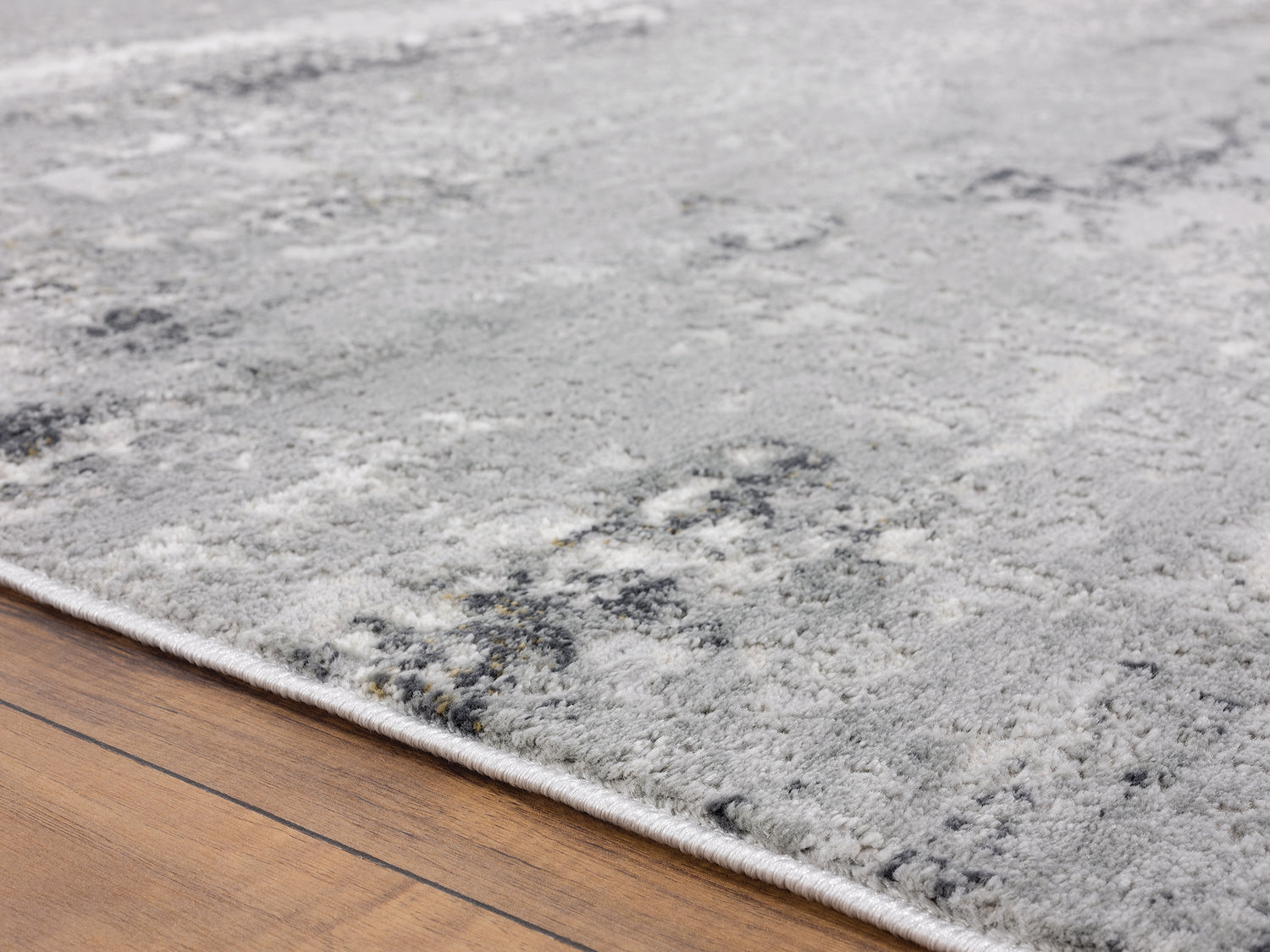 United Weavers Veronica Parker Wheat (2610-20291) Rugs.