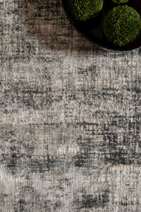 United Weavers Veronica Constance Grey (2610-20472) Area Rug