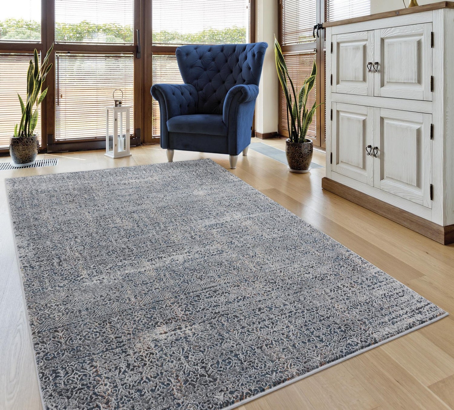 United Weavers Allure Madigan Blue (2620-33075) Rugs.