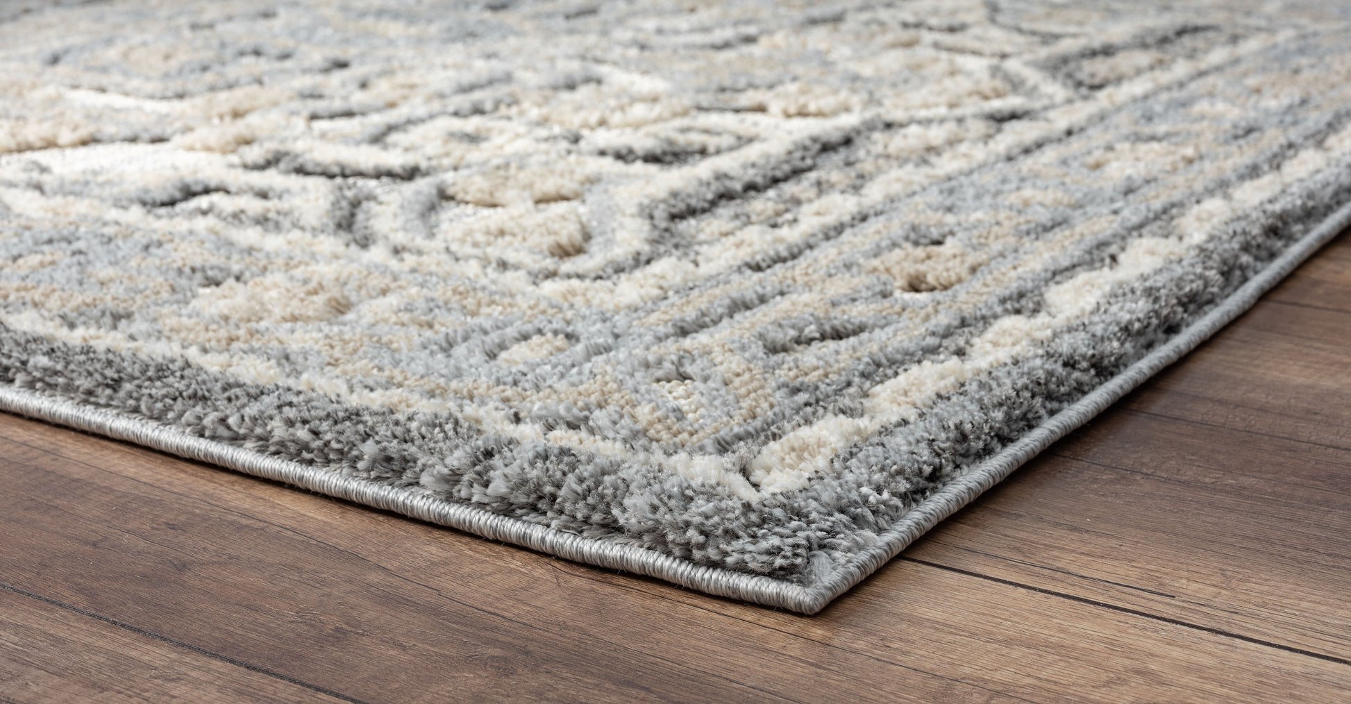 United Weavers Garfield Authentic Beige (2800-90072) Area Rug