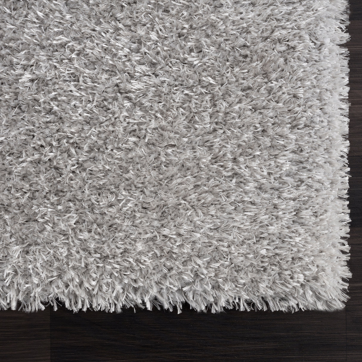 United Weavers Aubrey Rose Silver (3100-61071) Rug.