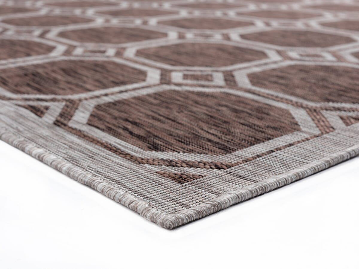 United Weavers Augusta Balos Brown (3900-10650) Rugs.