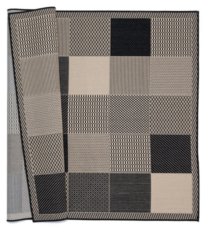 United Weavers Augusta Grand Anse Black (3900-10770) Geometric Area Rug