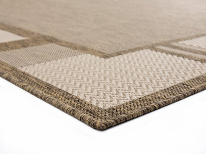 United Weavers Augusta Matira Brown (3900-10850) Bordered Area Rug