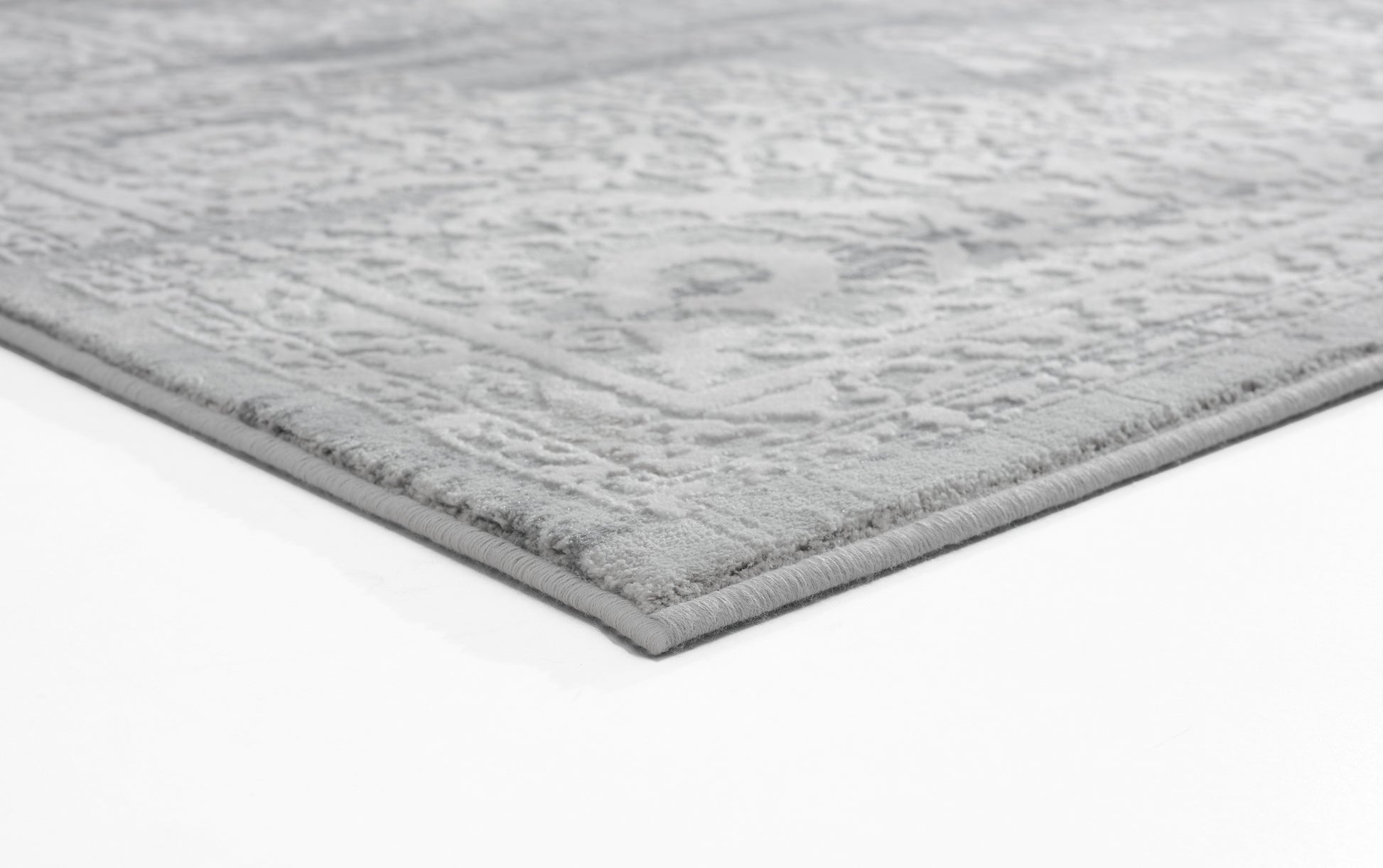 United Weavers Aspen Gondola Grey (4520-12072) Area Rug