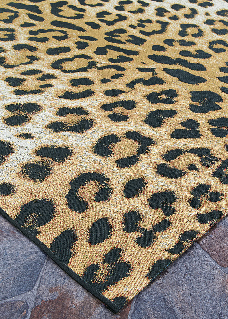 Couristan Dolce Amur Leopard 5750/0003 New Gold Area Rug