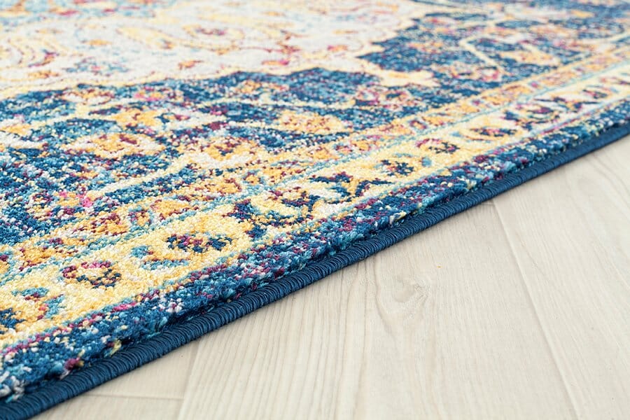 United Weavers Abigail Aviana Blue (713-20160) Vintage / Distressed Area Rug