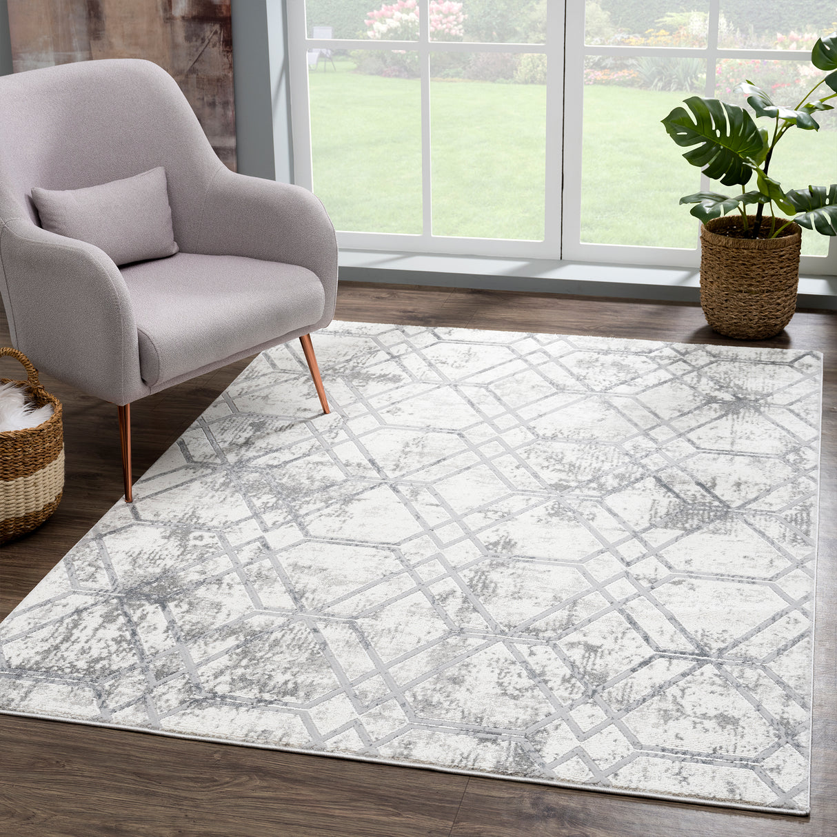 United Weavers Reserve Broadway Grey (770-30472) Rug.