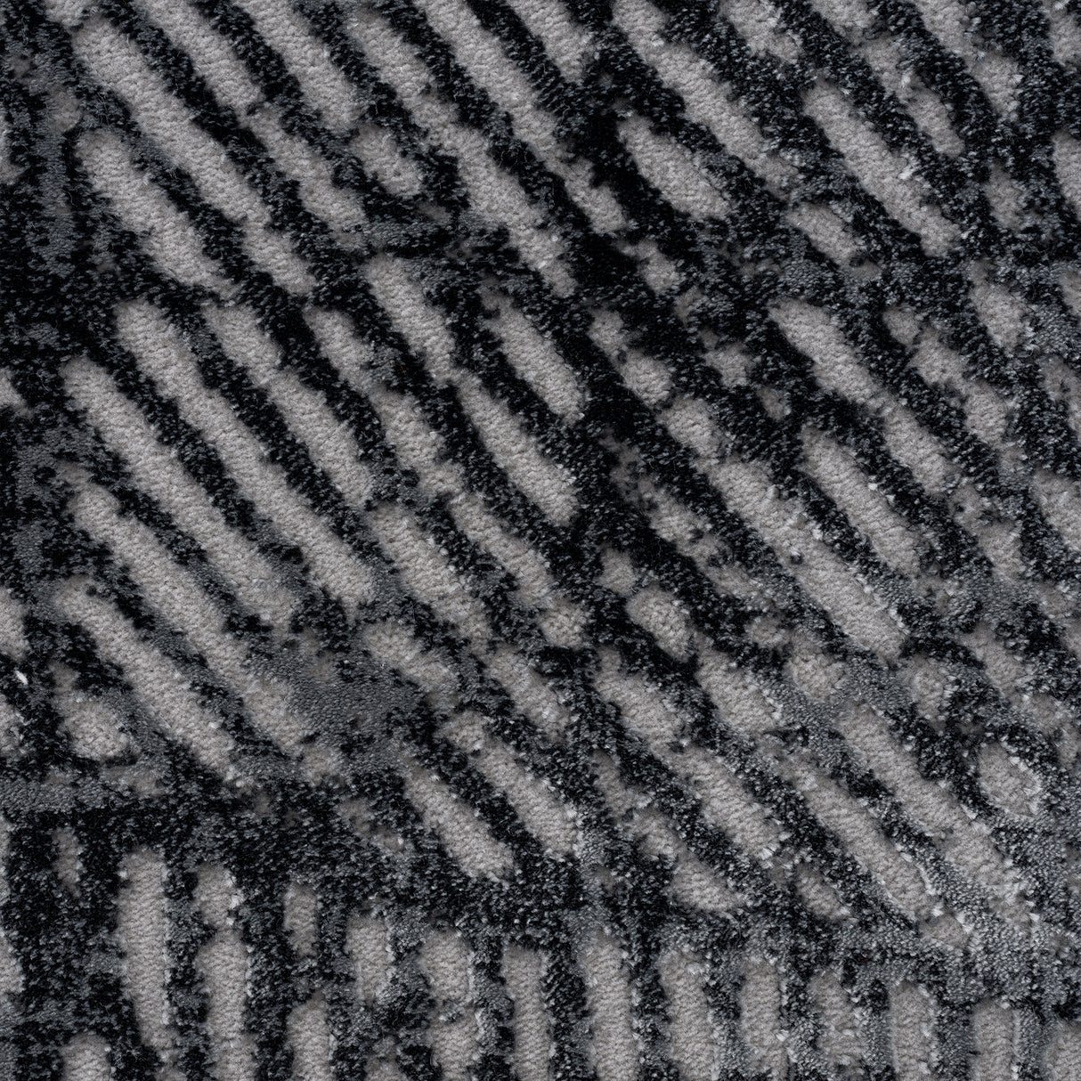 United Weavers Reserve Moodys Grey (770-30572) Rug.