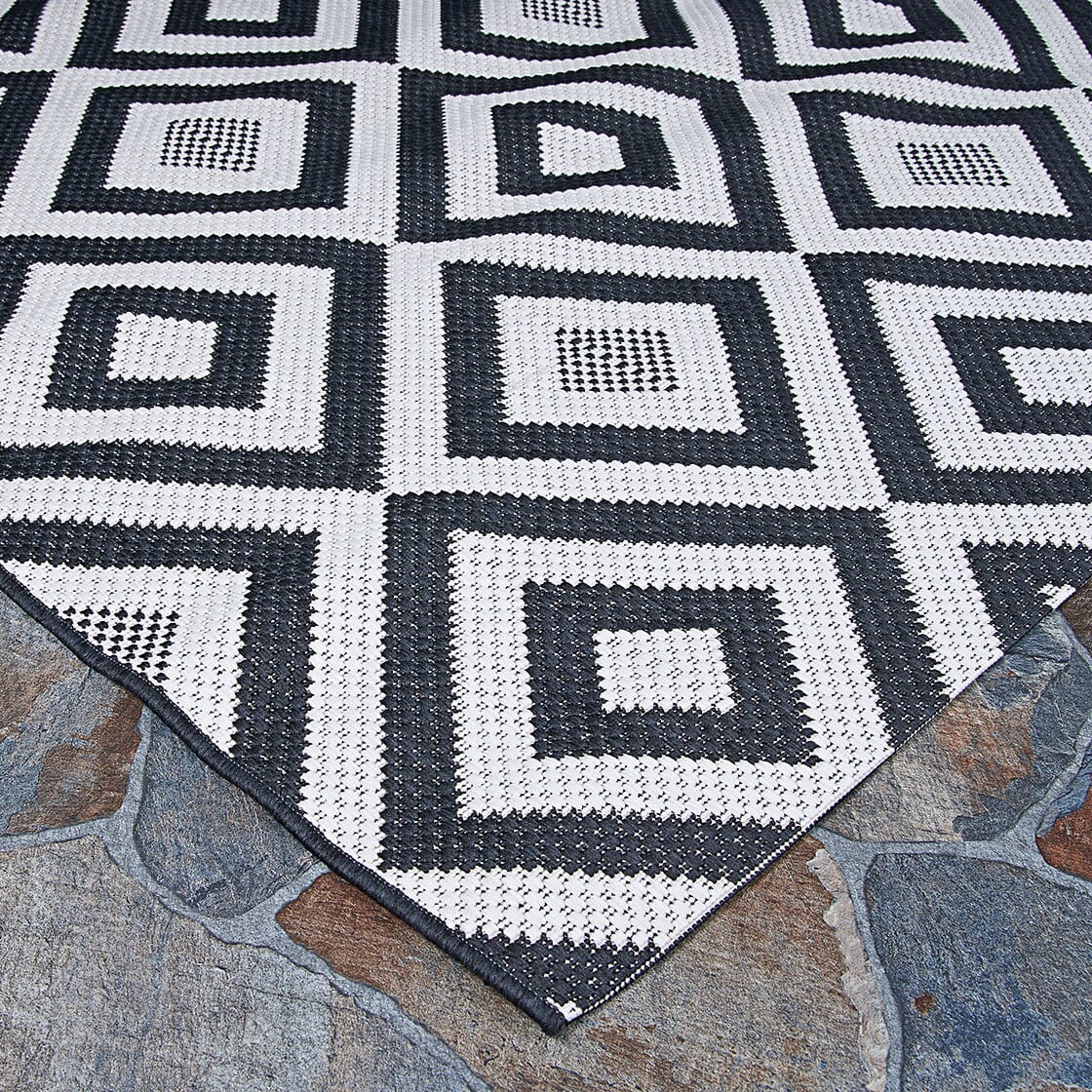 Couristan Afuera Dipole 8237/9008 Halogen Geometric Area Rug