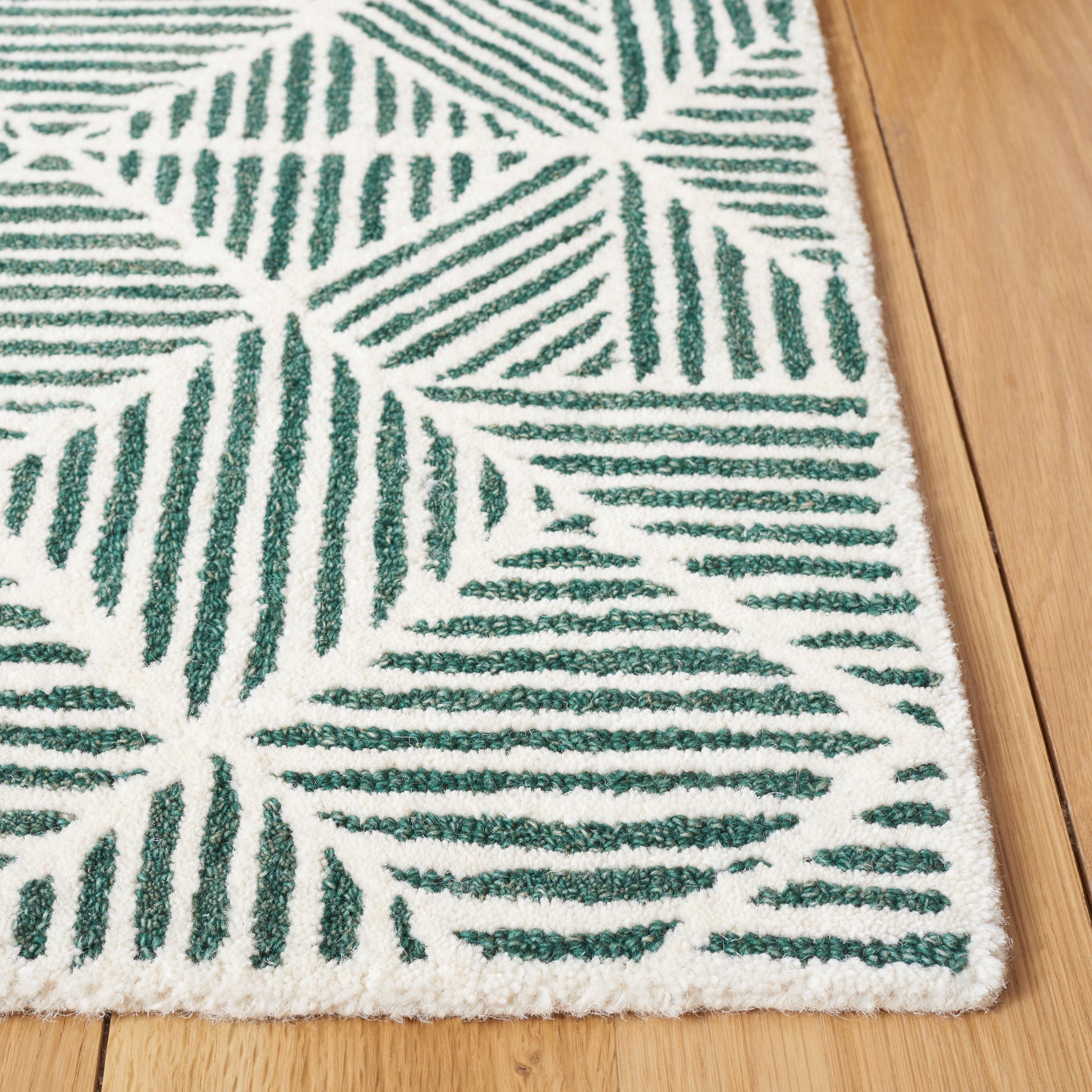 Safavieh Abstract Abt763W Dark Green/Ivory Area Rug