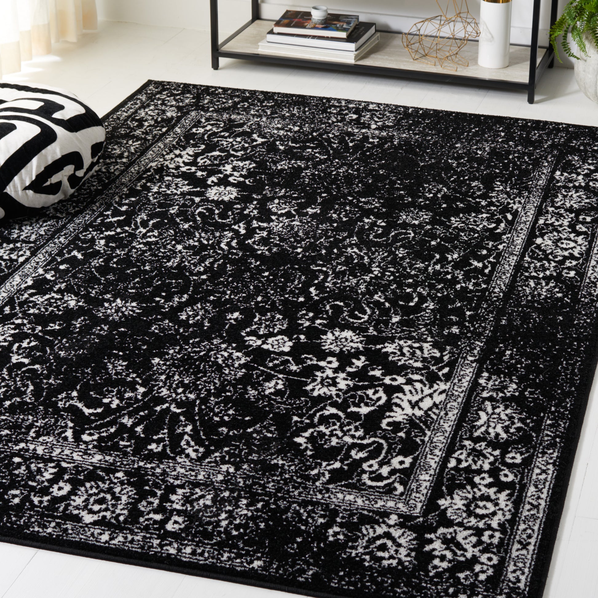 Safavieh Adirondack Adr109Z Black/Ivory Area Rug