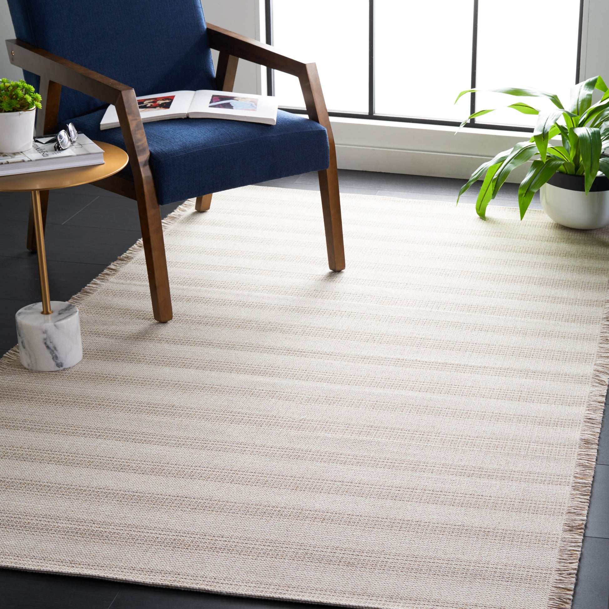 Safavieh Augustine Agt501E Ivory/Taupe Area Rug