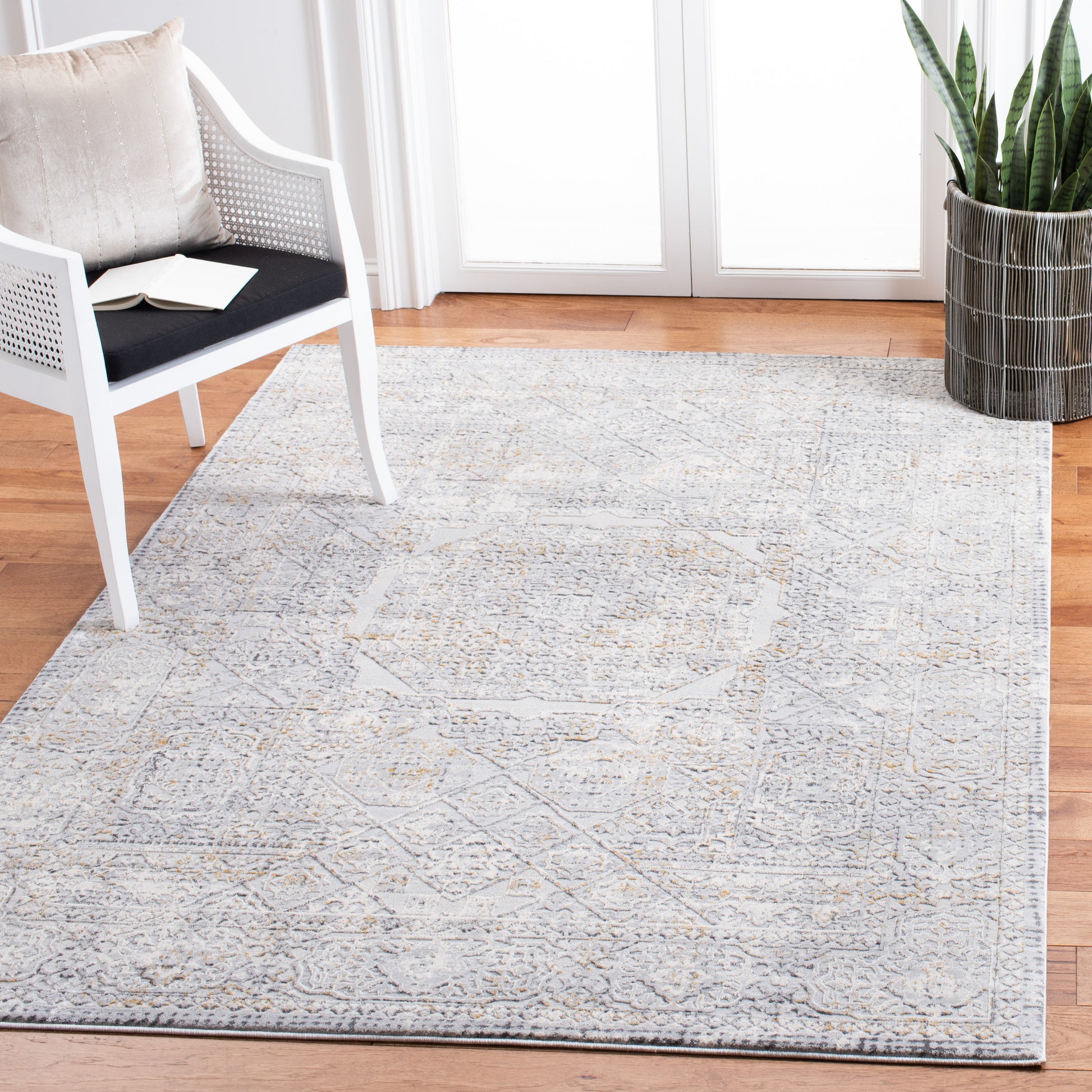 Safavieh Alhambra Alh629E Light Grey/Grey Area Rug