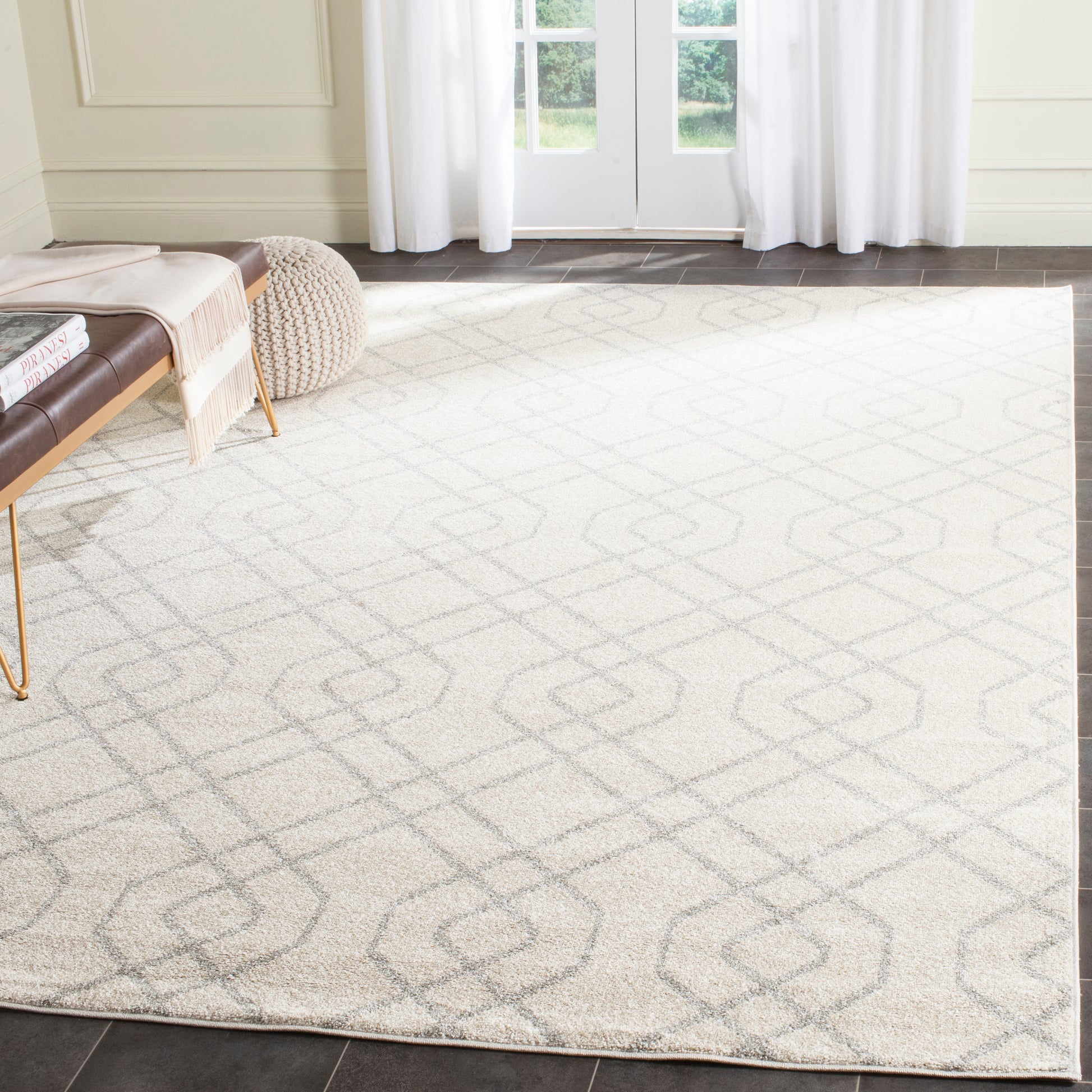 Safavieh Amherst Amt407K Ivory/Light Grey Area Rug