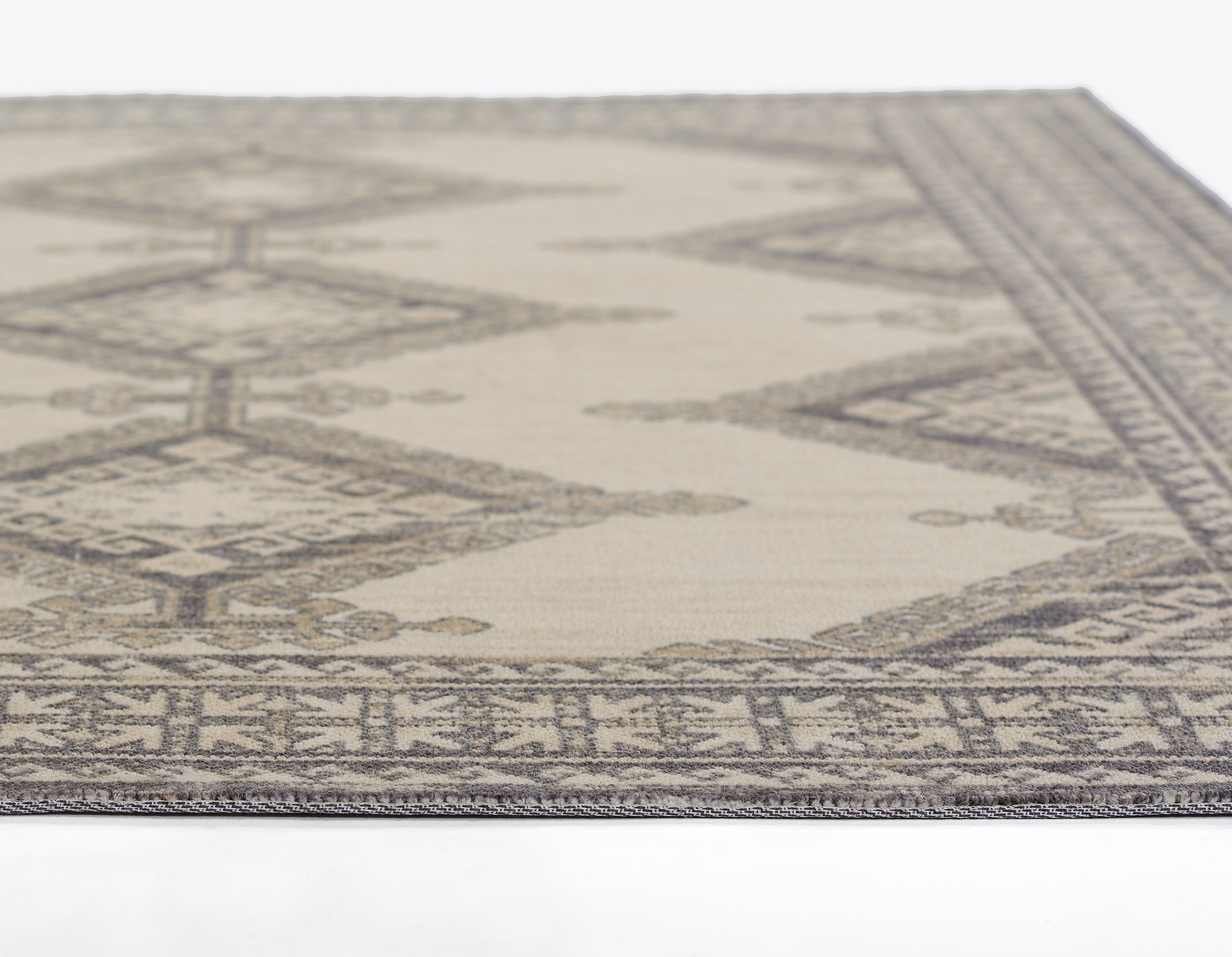 Momeni Anatolia Ana10 Charcoal Area Rug