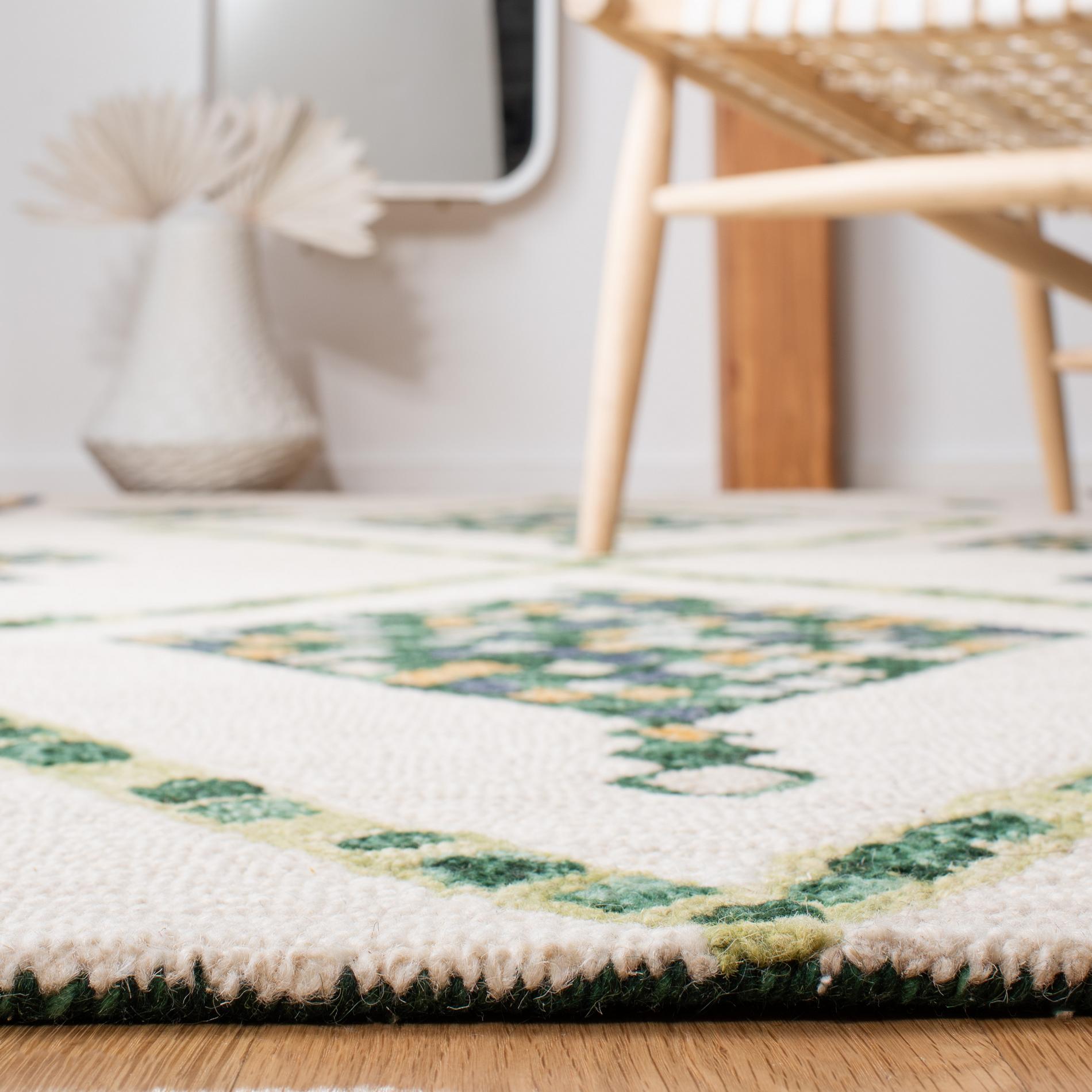 Safavieh Aspen Apn702Y Green/Ivory Area Rug