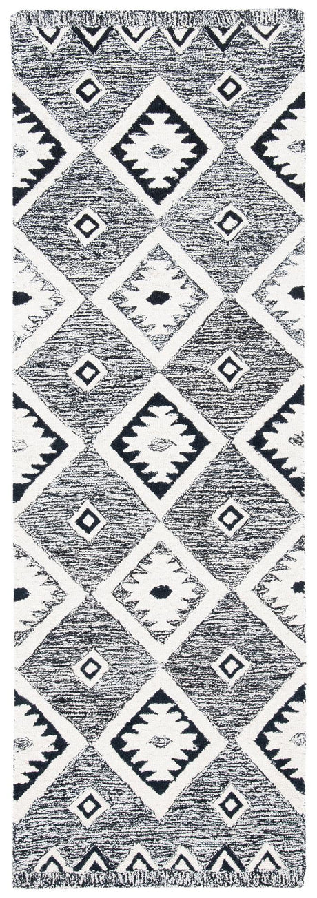 Safavieh Aspen Apn814Z Black/Ivory Rug.