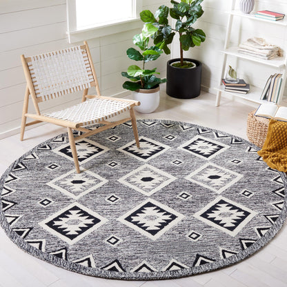 Safavieh Aspen Apn814Z Black/Ivory Area Rug