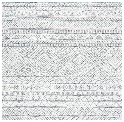 Safavieh Aspen Apn821A Ivory/Black Area Rug